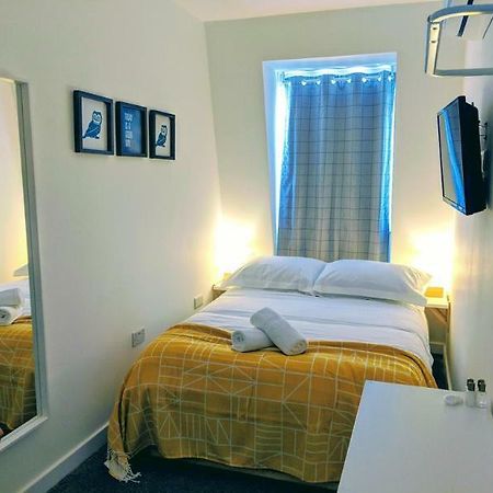Oyo Lifestyle Wembar Otel Londra Dış mekan fotoğraf